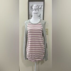 J. Crew Women’s Wool & Angora Blend Sweater Pullover Size Small.